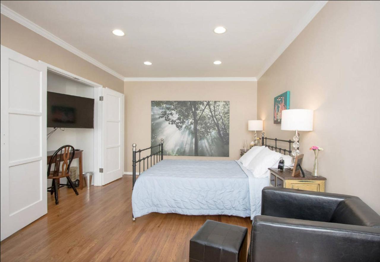 The Burbank Sanctuary - Be Pampered - Full Kitchen Apartamento Exterior foto