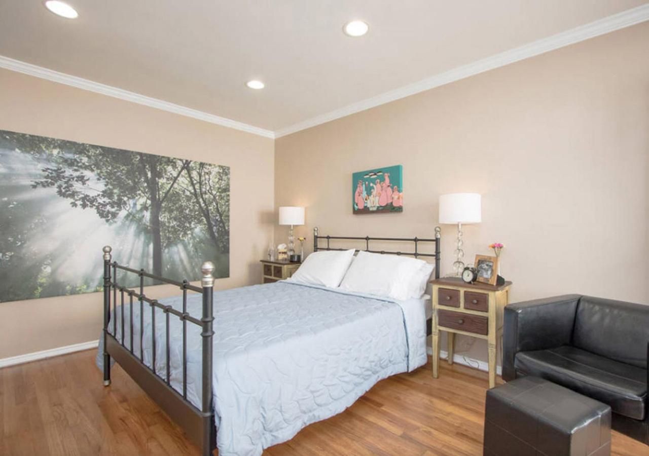 The Burbank Sanctuary - Be Pampered - Full Kitchen Apartamento Exterior foto