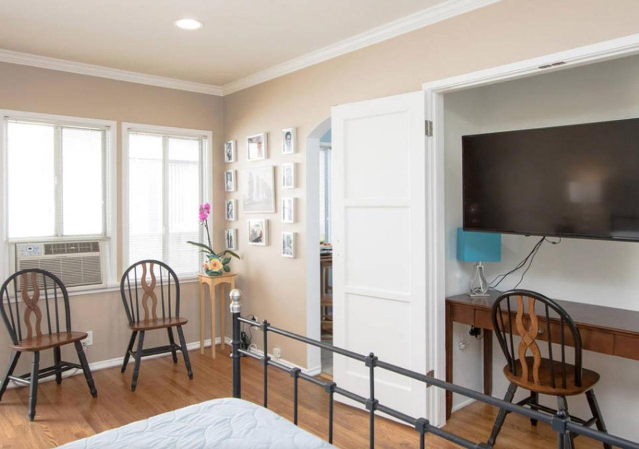 The Burbank Sanctuary - Be Pampered - Full Kitchen Apartamento Exterior foto