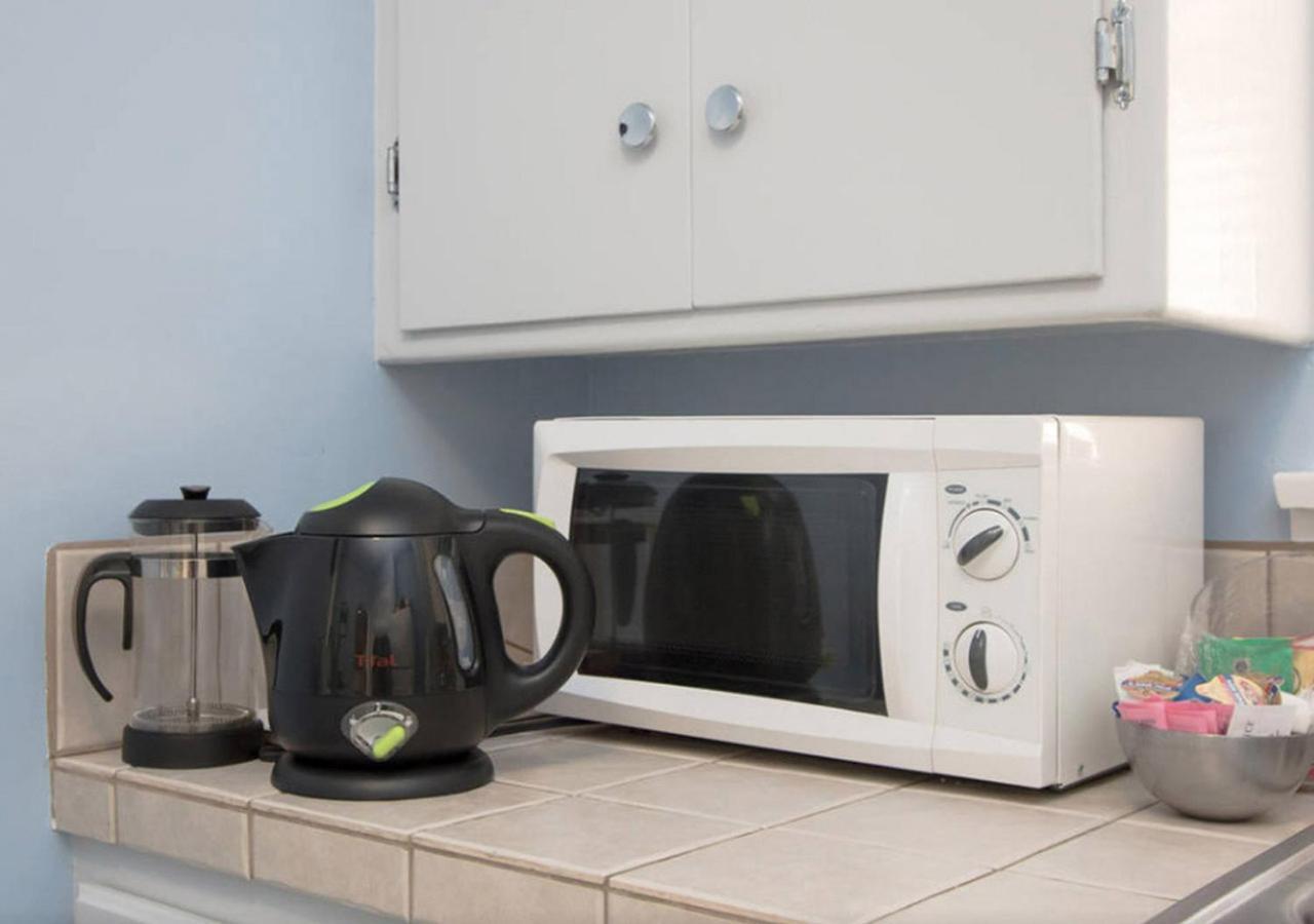 The Burbank Sanctuary - Be Pampered - Full Kitchen Apartamento Exterior foto